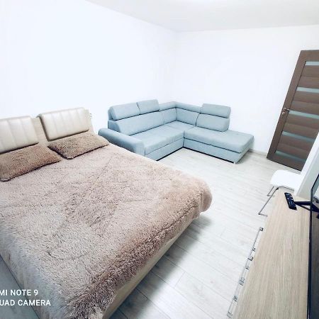 Garsoniera Daniela Apartman Aknavásár Kültér fotó